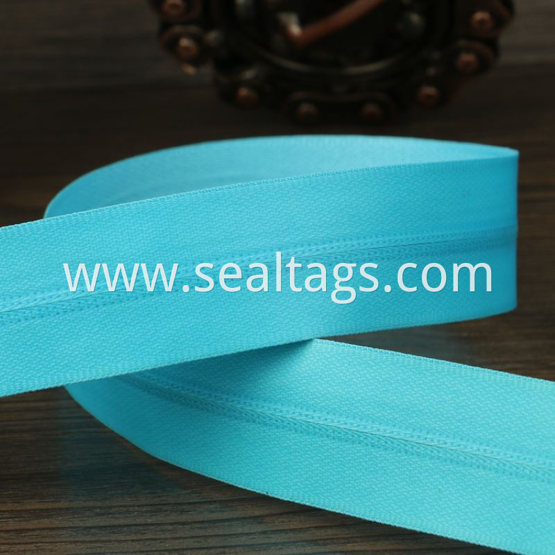 Nylon Zippers Wholesale In Bulk